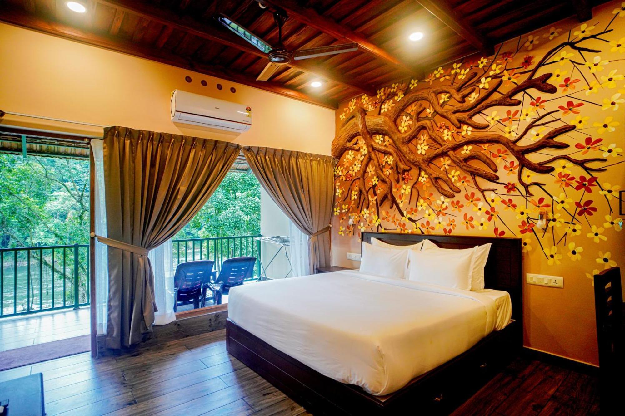 Falcon Riverview Resorts Kuttampuzha Esterno foto
